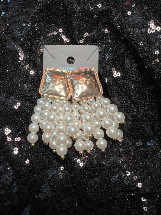 Pearl Medallion
